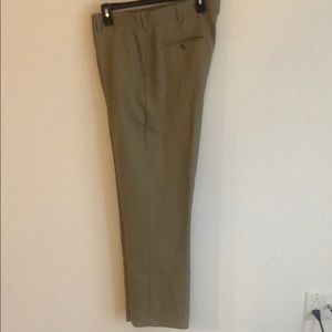 NWOT Van Heusen Dress pants